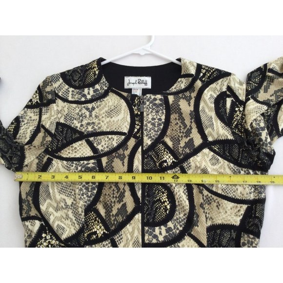 Joseph Ribkoff Cream and Black Blazer Elegant Suit Jacket - Picture 5 of 8